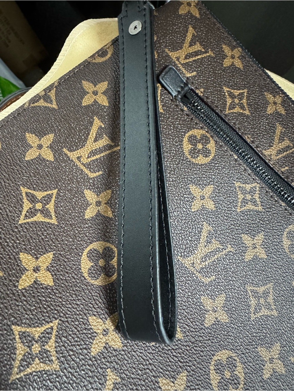 NEW LV Brown Leather Monogram Clutch - Picture 5 of 8